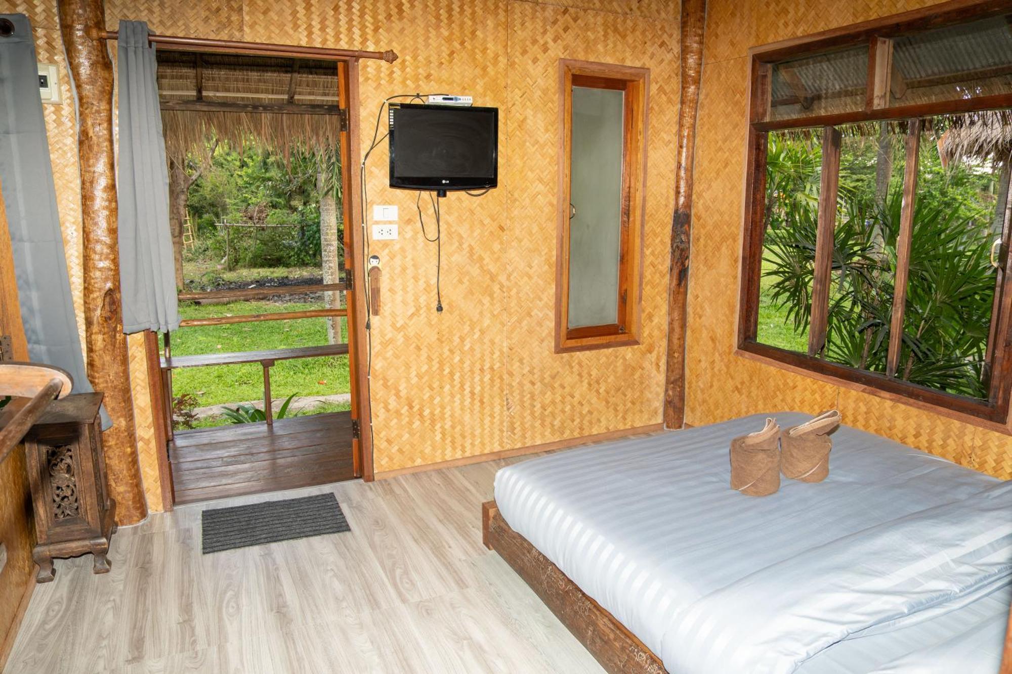 Butterfly Hostel, Pai Exteriér fotografie