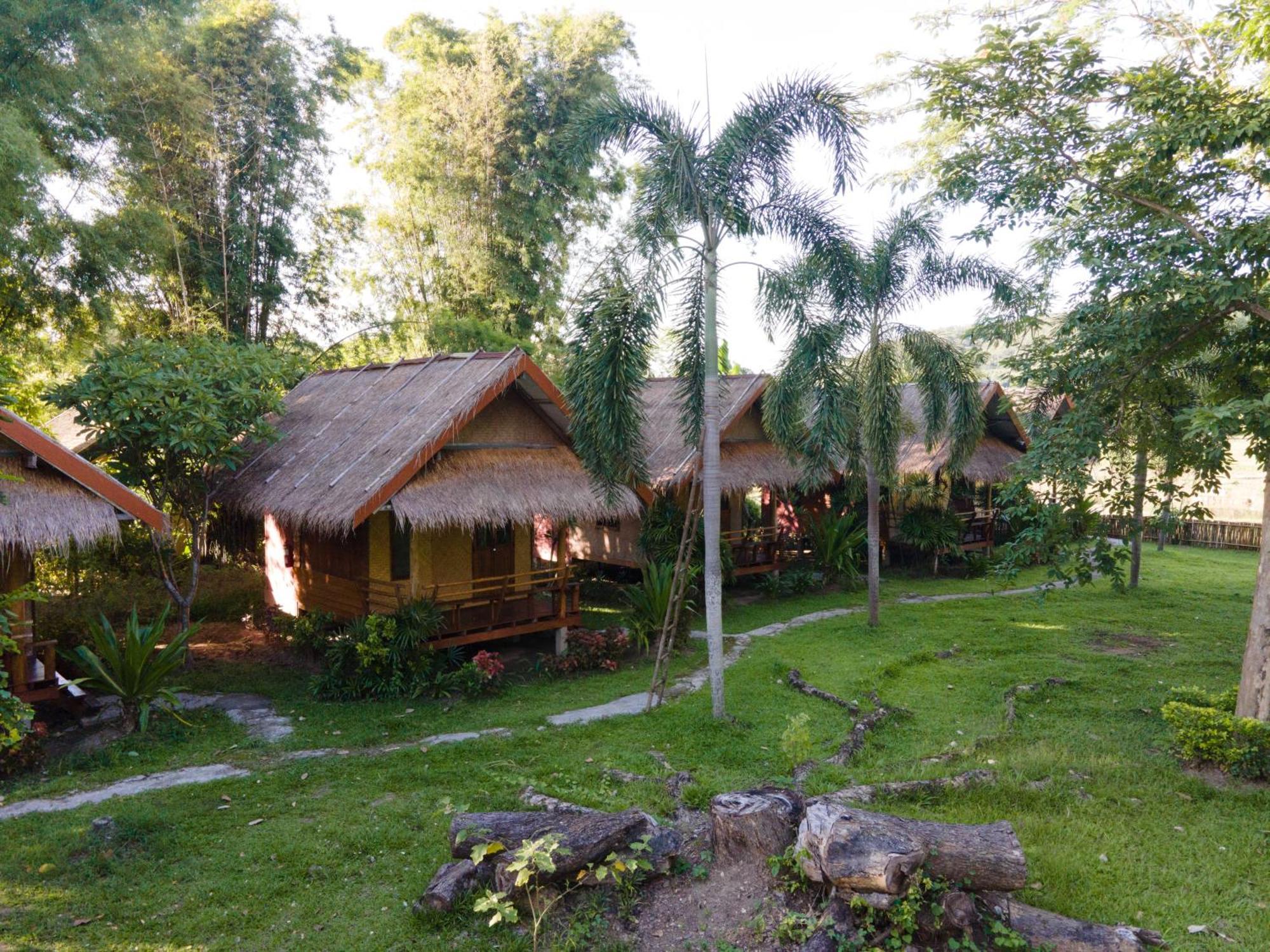 Butterfly Hostel, Pai Exteriér fotografie