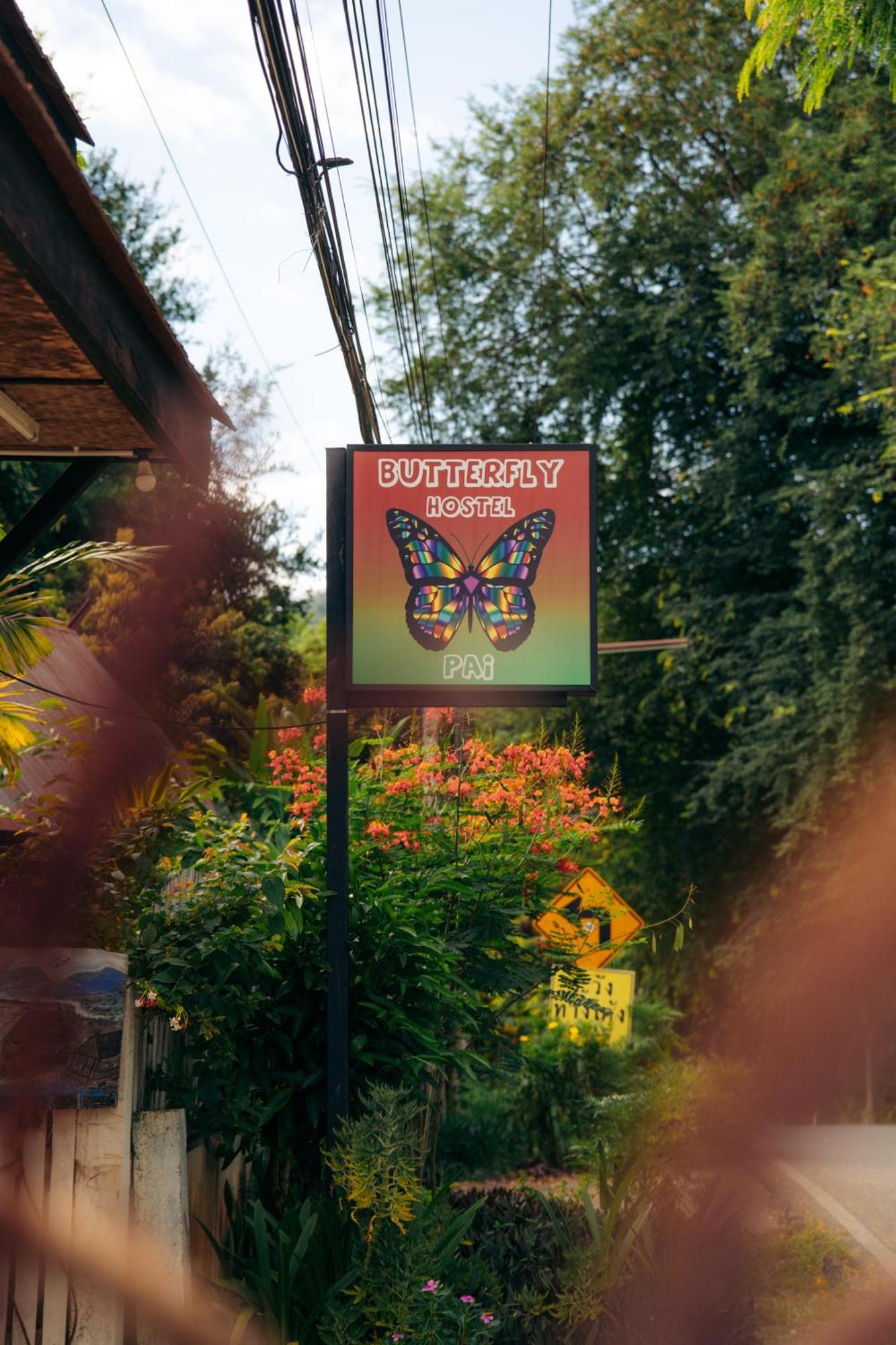 Butterfly Hostel, Pai Exteriér fotografie