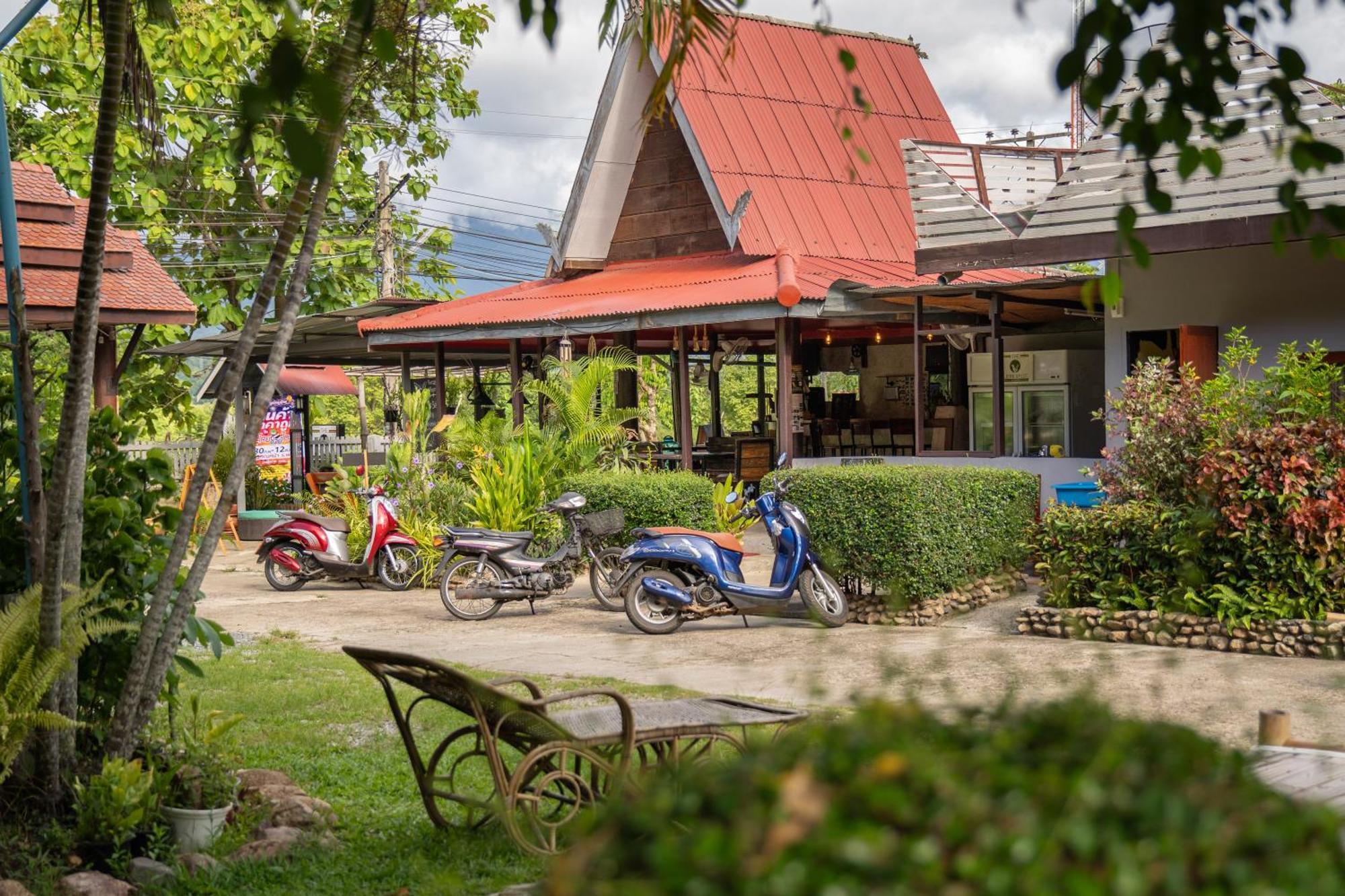 Butterfly Hostel, Pai Exteriér fotografie